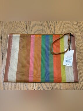 BNWT Target Striped Multi-Color Wristlet Clutch for beach